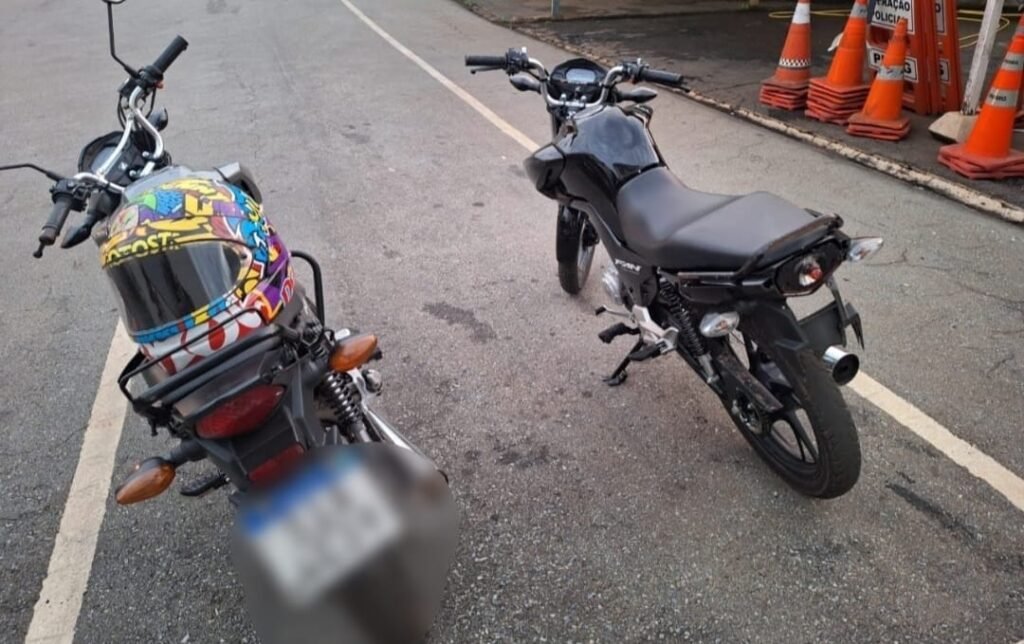 Polícia Militar prende um homem por adulteração de sinal identificador de veículo automotor e apreende duas motocicletas no bairro Jardim Profeta, em Congonhas.